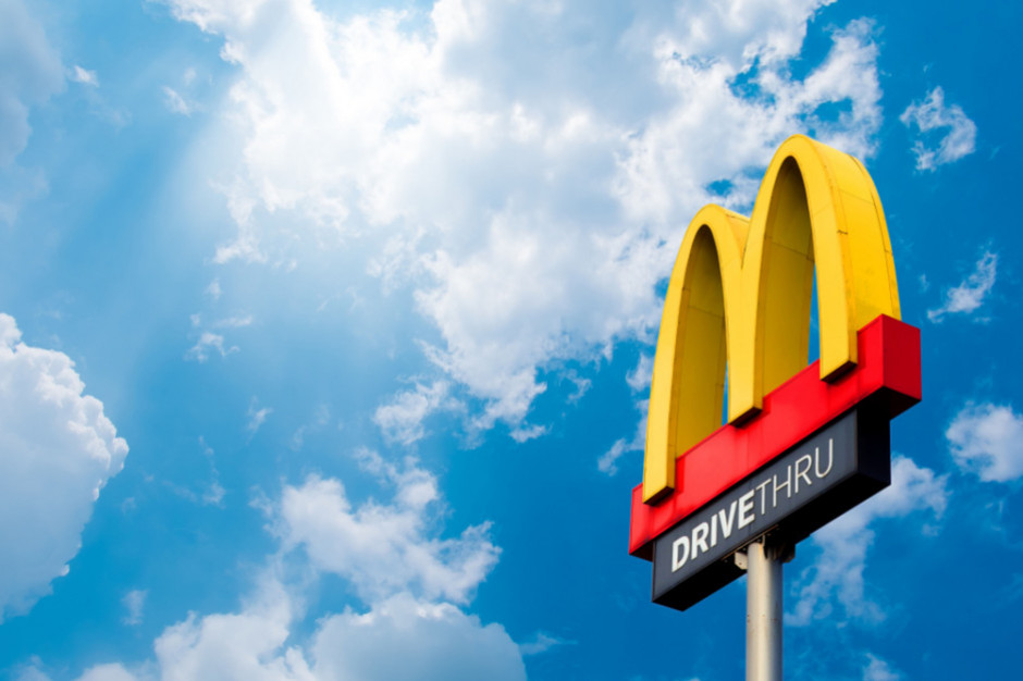 McDonald’s z kolejną promocją śniadaniową. Do porannej kawy McMuffin Jajko gratis