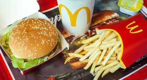McDonald's: Awantura i atak na pracownicę za brak plastikowej słomki w zestawie