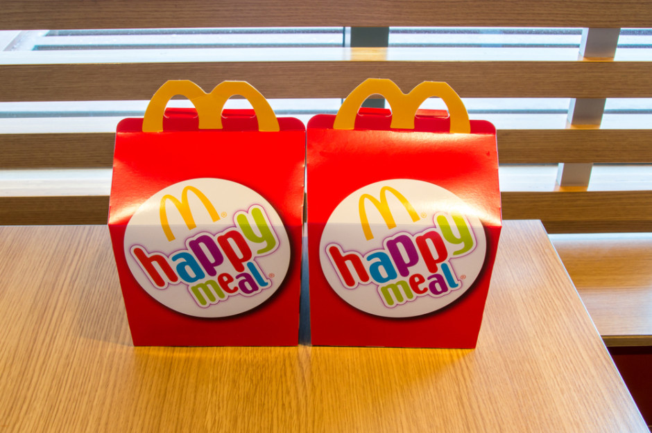 Książka albo zabawka Happy Meal ze specjalną serią książek Cressidy