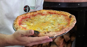 Pizza z dodatkiem 154 różnych serów nowym rekordem Guinessa 