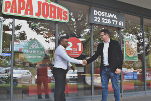 Papa John’s z pierwszym subfranczyzobiorcą w Polsce