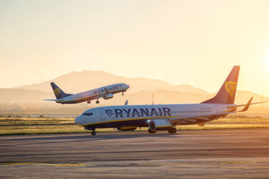 Ryanair znacznie obniżył spodziewaną roczną liczbę pasażerów