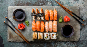 Dziś Międzynarodowy Dzień Sushi. Polacy je kochają