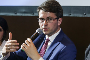 Do końca września bez zmian w obostrzeniach