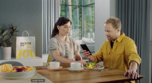 Agnieszka Więdłocha i Maciej Stuhr w reklamach Nice to Fit You