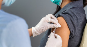 Gubernator Teksasu zabronił obowiązkowych szczepień przeciwko Covid-19