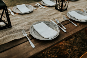 Lublin: ksiądz zaprosił 500 ubogich i bezdomnych do restauracji