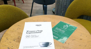 Costa Coffee wydała oświadczenie. Przeprasza i doprecyzowuje komunikat dot. limitów w lokalach