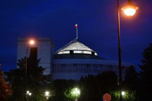Sejm zbuduje hotel dla posłów. Będzie miał basen i kaplicę