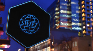 Globalny system płatniczy SWIFT będzie gotowy odłączyć rosyjskie banki
