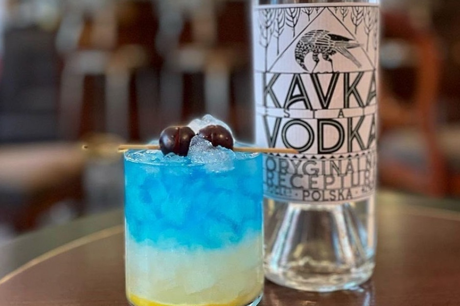 Cocktail ''Zelenskyy'' z polskiego lokalu ''Ognisko'' w Londynie robi furorę