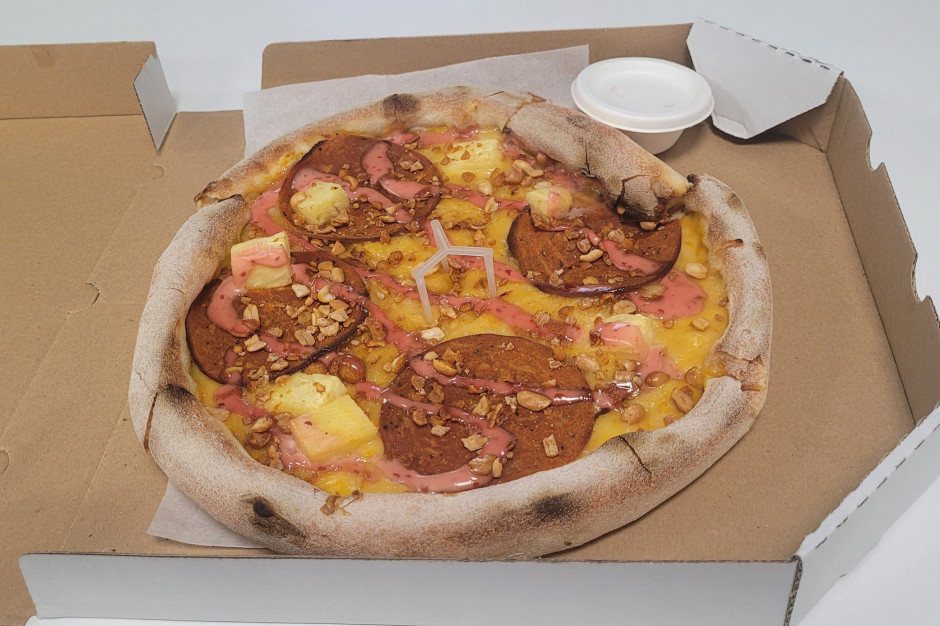 Vegan Pizza Club serwuje pizzę z wegańskim chorizo. To debiut BezMięsnego w gastronomii