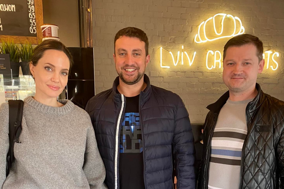Angelina Jolie we Lwowie poszła do lokalu z croissantami. Rozgłos ułatwi rozwój firmy