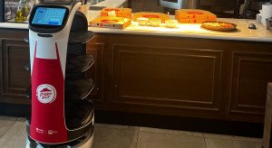 Robot-kelner w Pizza Hut