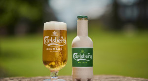 Carlsberg testuje butelkę z włókna drzewnego