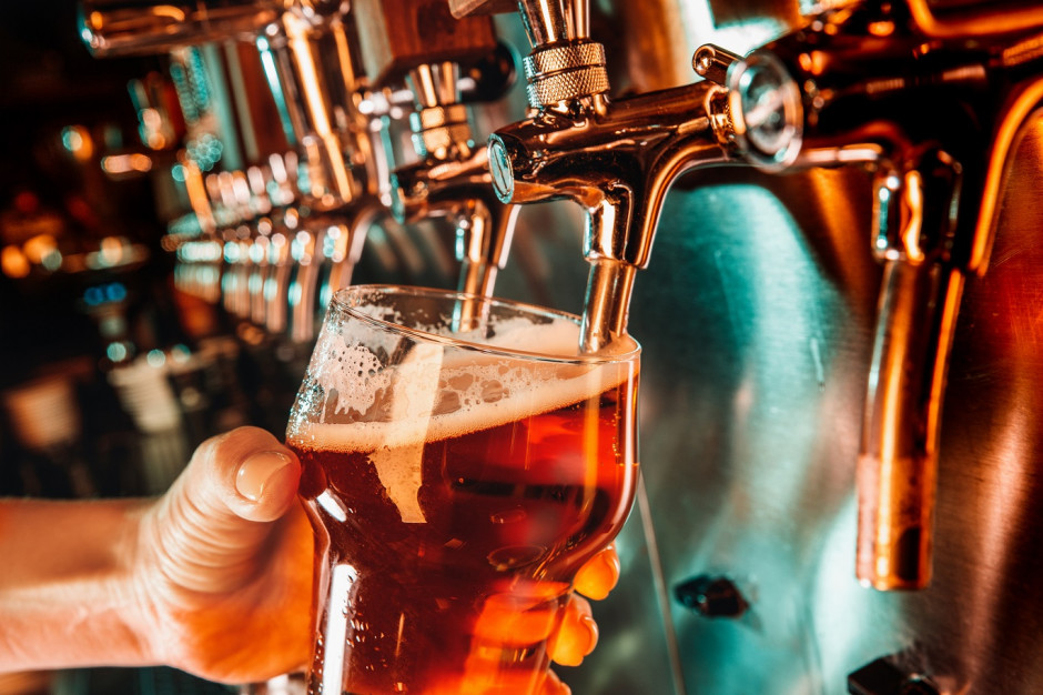 Piwo: spada produkcja i sprzedaż, rośnie fala zaległości