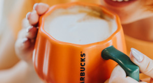 Kultowa Pumpkin Spice Latte powraca do Starbucks. Jest nowa, mrożona wersja tej kawy