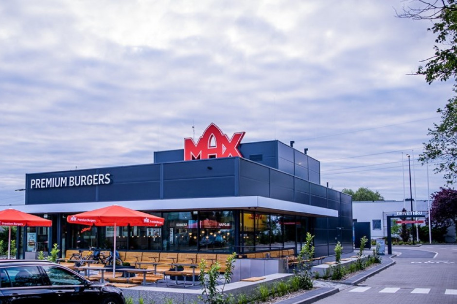 MAX Premium Burgers wprowadza nowe burgery do menu i świętuje 5. urodziny w Polsce