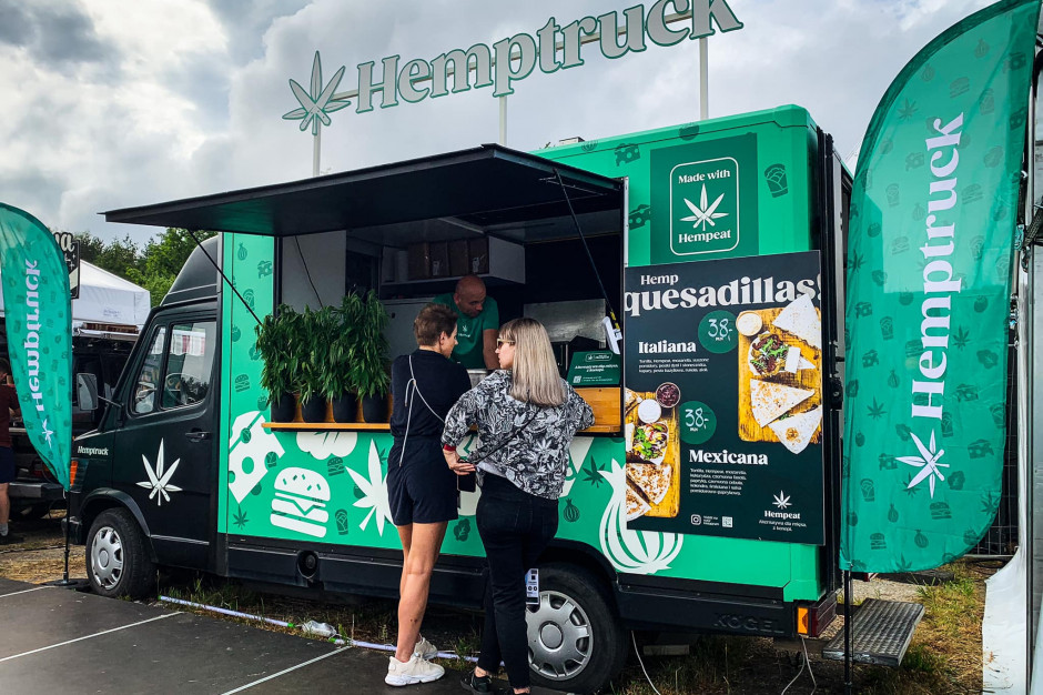 Hemptruck – food truck sprzedający produkty na bazie Heampeat