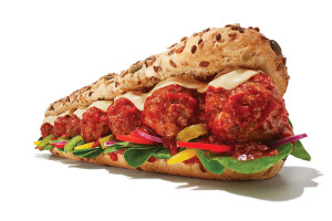 Subway wprowadza nową kanapkę z klopsikami na duży głód