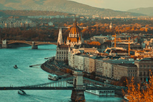 Na Węgrzech przez wysokie ceny energii zamykają się łaźnie, hotele i restauracje
