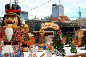 Jarmark świąteczny - czy wpływa na działalność stacjonarnej gastronomii wokół?