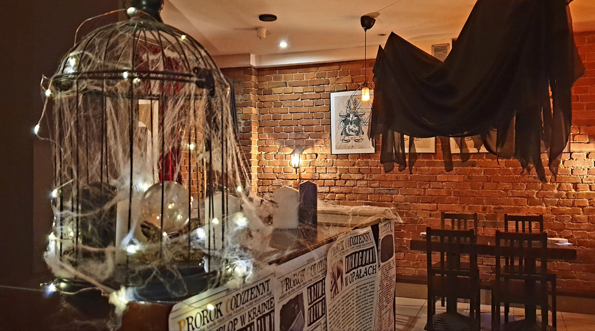9 3/4 Cafe - kawiarnia stylizowana na świat Harry'ego Pottera w Katowicach.