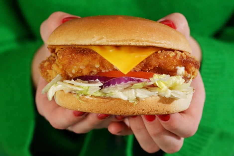 MAX Premium Burgers rozszerza menu o Grand Chicken Parmesan