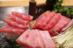 Sałatka wielkanocna z tuńczykiem. Lekka i zdrowa, a przepis jest prosty