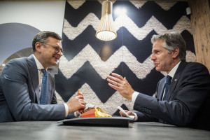Ukraiński minister zabrał sekretarza stanu USA do McDonald's. Tak mu podziękował