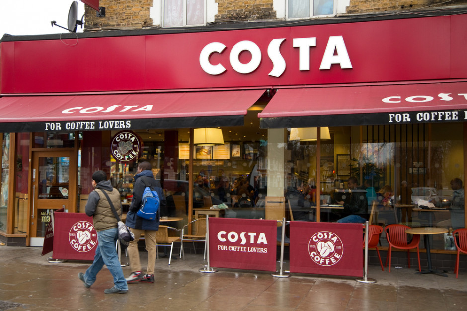 Brytyjska Costa Coffee wycofuje kanapki i wrapy. Mogą zawierać kamienie